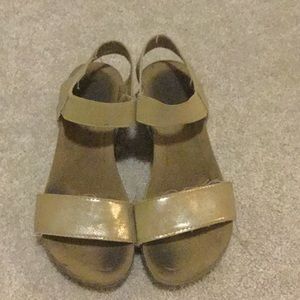 Pierre Dumas wedges!!